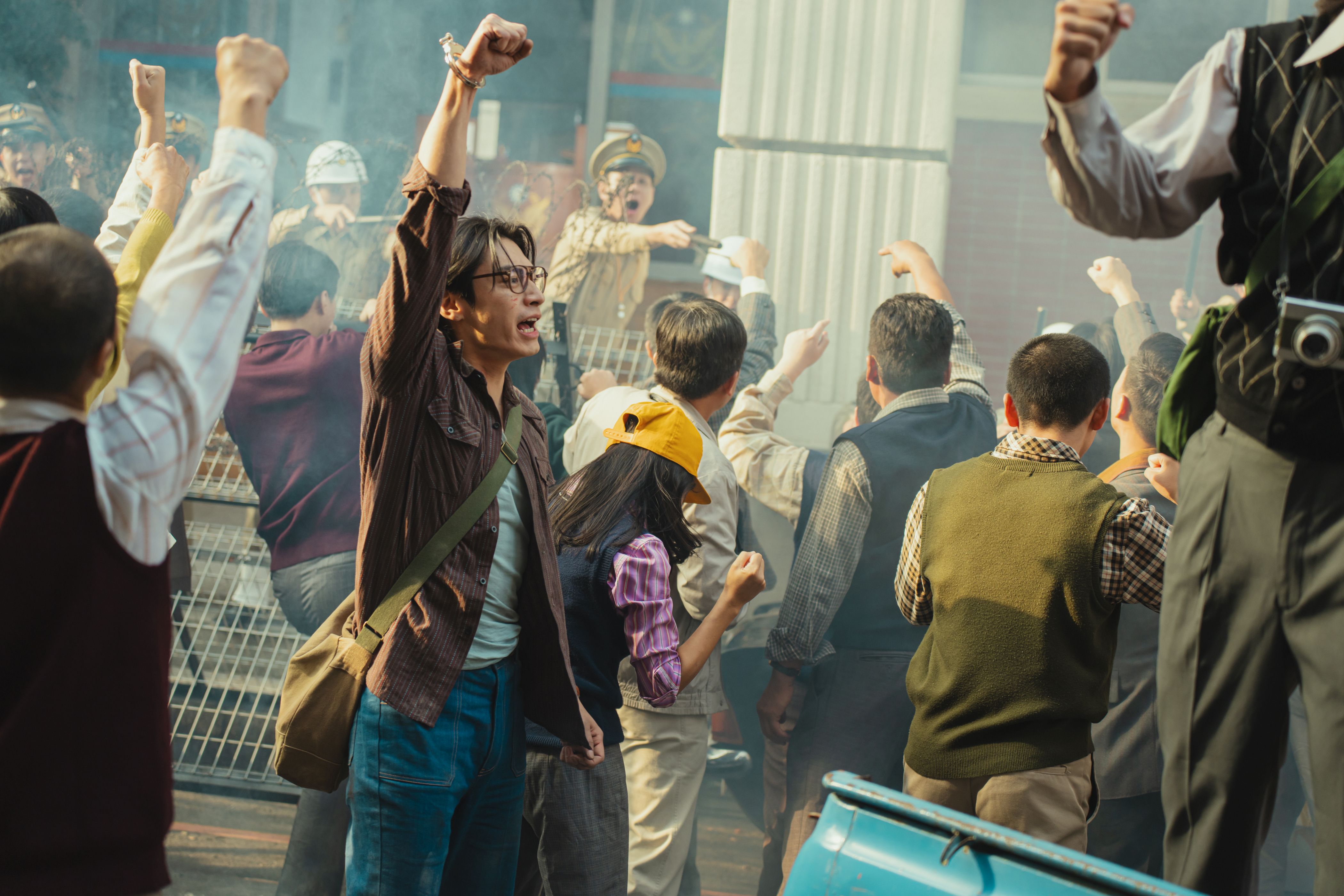 在歷史顯影的失據之間,重見《那張照片裡的我們》